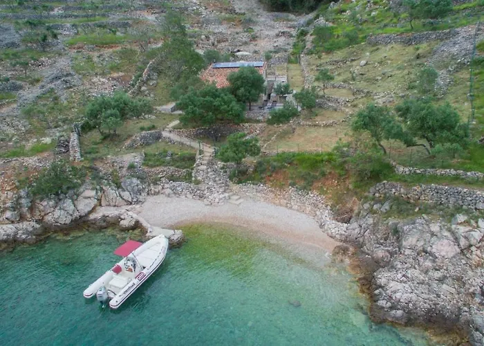 Buc-vila Nada Hébergement de vacances Cres