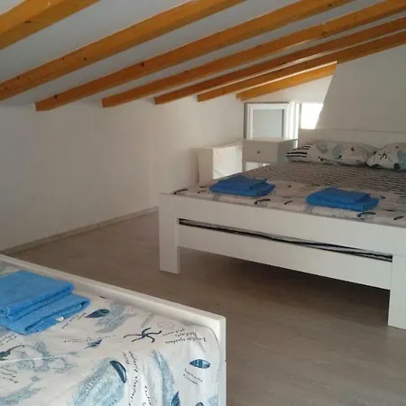 Buc-vila Nada בית נופש *