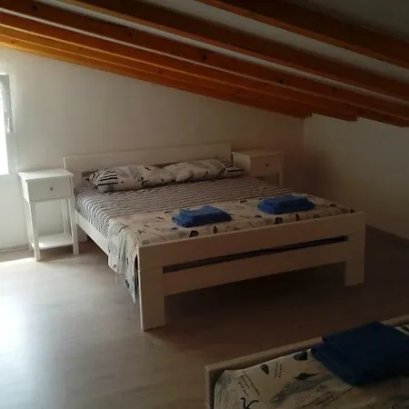 בית נופש Buc-vila Nada