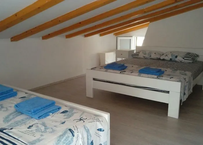 Buc-vila Nada Nyaraló *